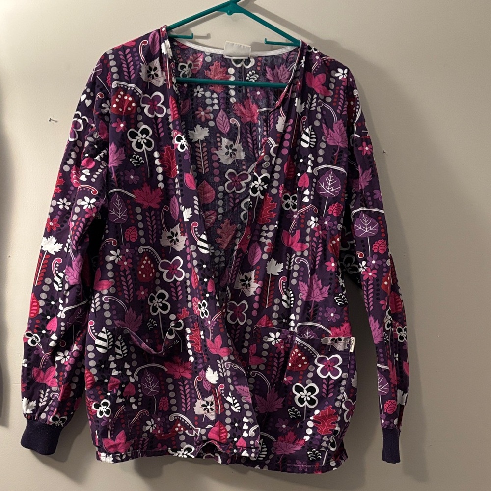 L-XL Scrub Jacket Colorful Floral Patterned Snap Buttons